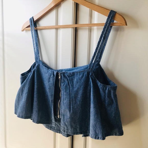 GUESS Crop Top - Picture 8 of 10